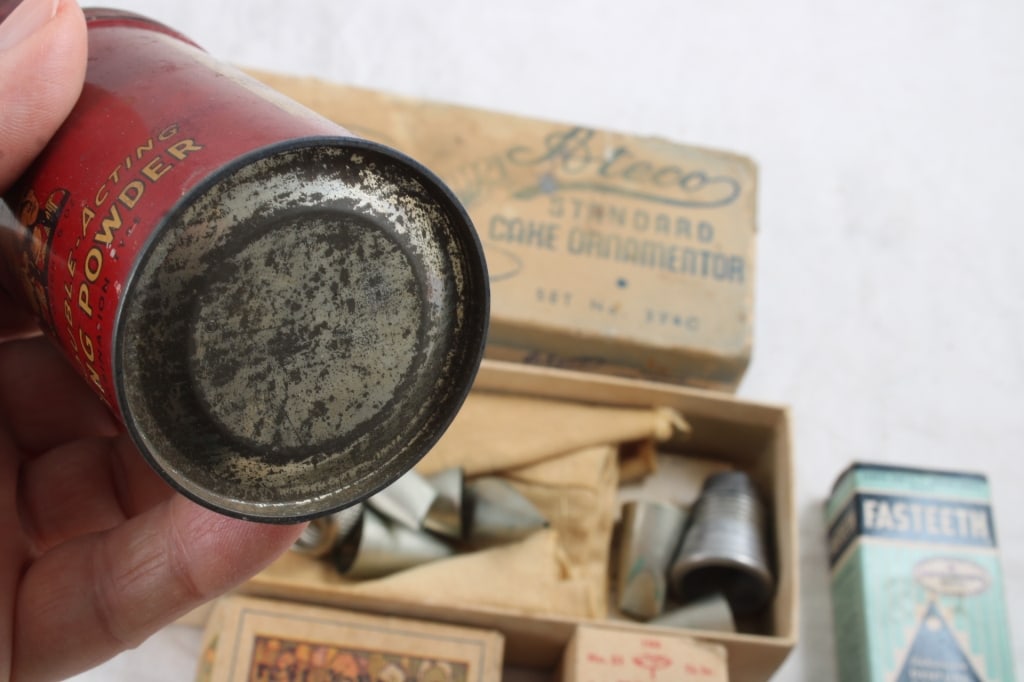 Vintage Advertising Tins & Boxes -Sample Sizes - 13