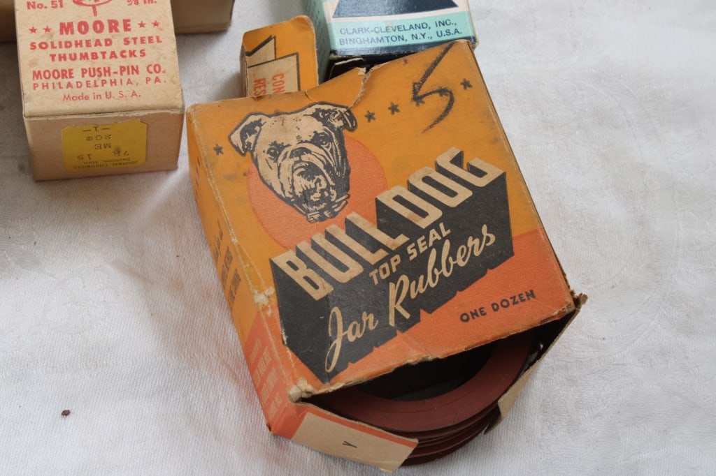 Vintage Advertising Tins & Boxes -Sample Sizes - 2