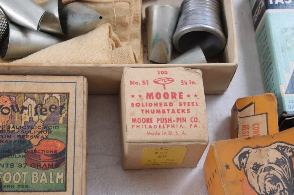 Vintage Advertising Tins & Boxes -Sample Sizes - 3