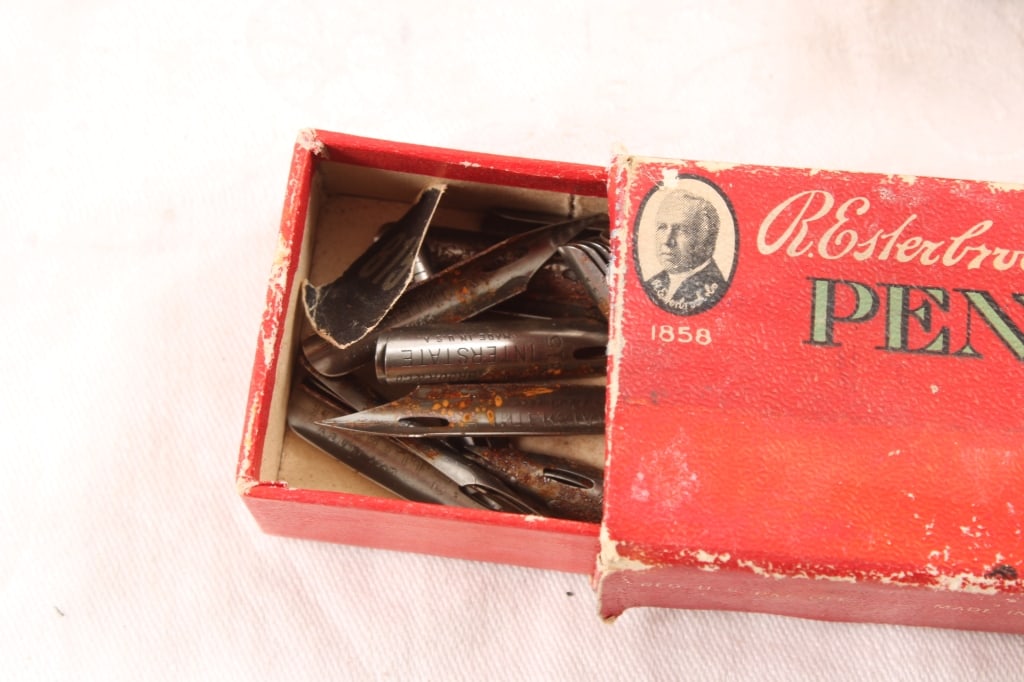Vintage Advertising Tins & Boxes -Sample Sizes - 6