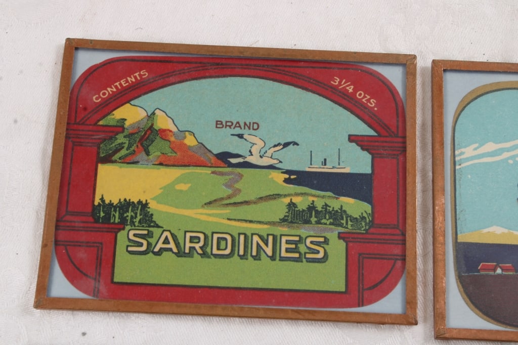 4 Copper Framed Crate Labels & 1 Framed Postcard - 2