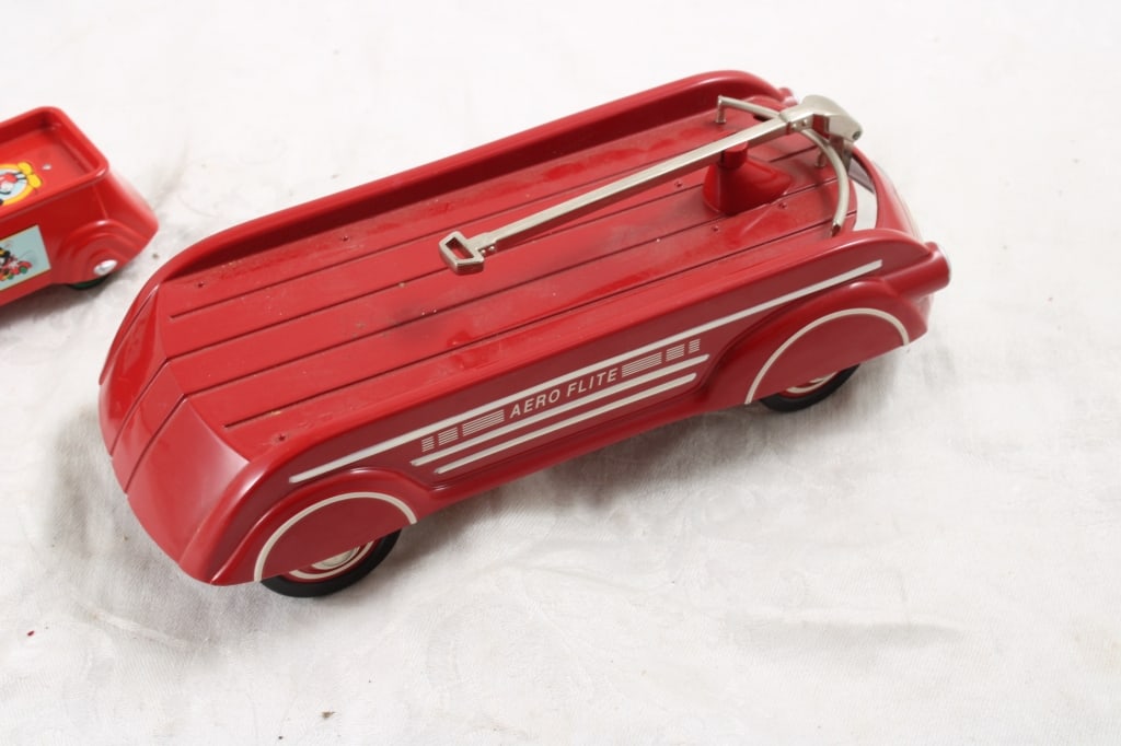 Hallmark Kiddie Classics 1940 Aero Flite Wagon 7" - 5