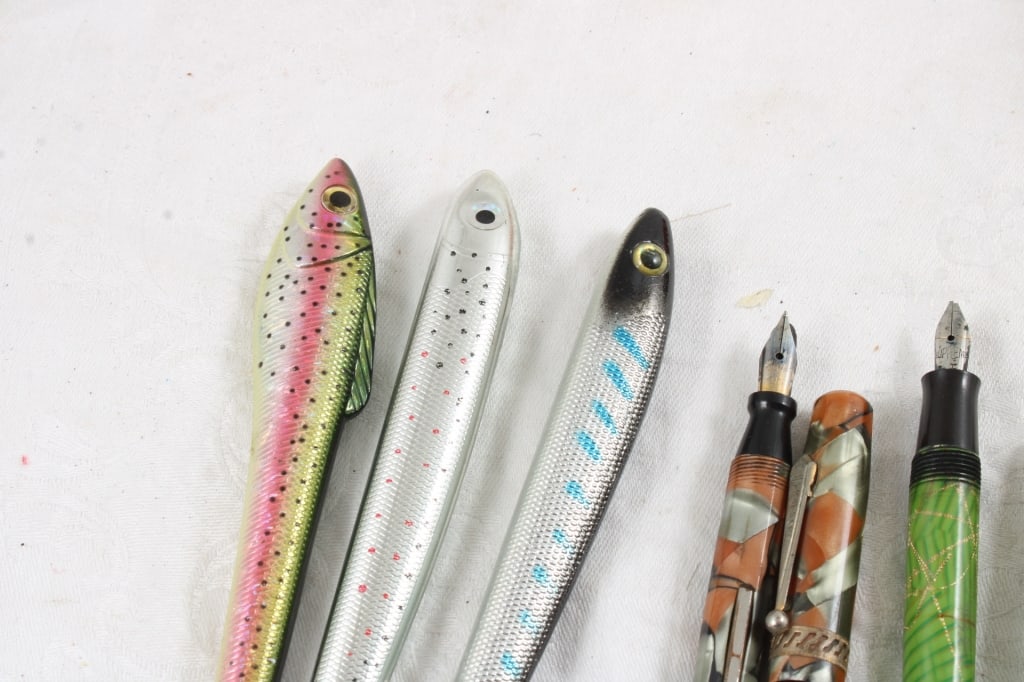 Parker Big Red & Fish Pens and Mechanical Pencils - 6