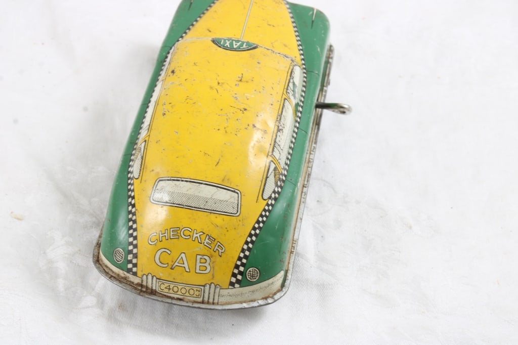 Courtland Tin Litho Checkered Windup Taxi Cab - 4