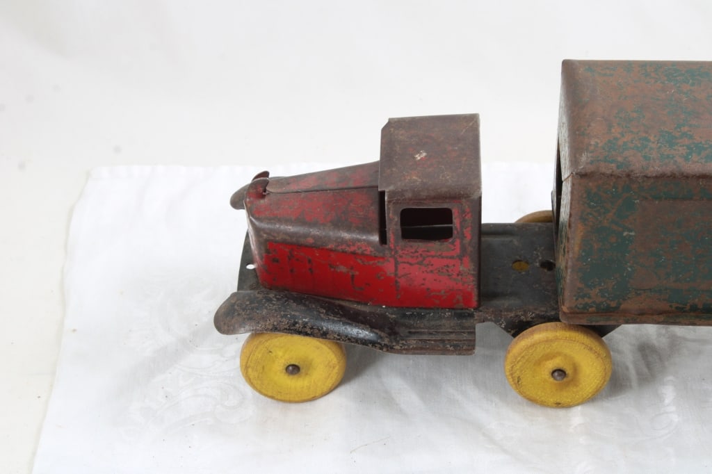 1930's Girard Pressed Steel Delivery Truck 12" - 2