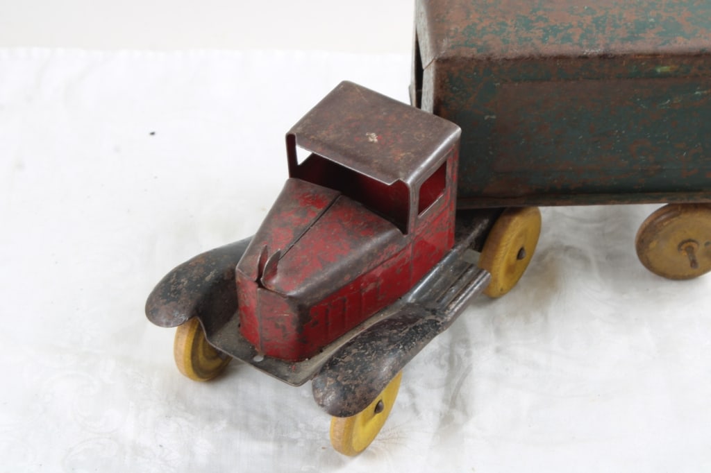 1930's Girard Pressed Steel Delivery Truck 12" - 4