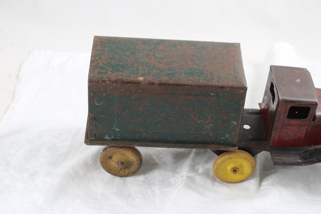 1930's Girard Pressed Steel Delivery Truck 12" - 6