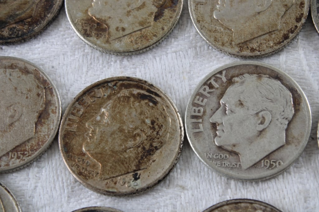 19 Roosevelt Silver Dimes & 1 Mercury Dime - 6