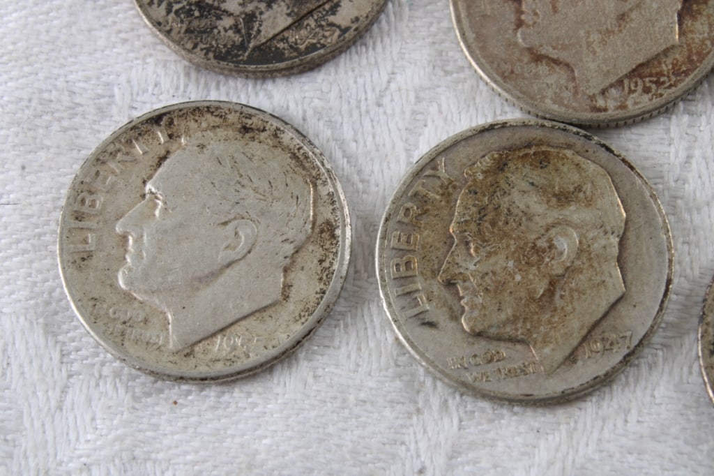 19 Roosevelt Silver Dimes & 1 Mercury Dime - 8