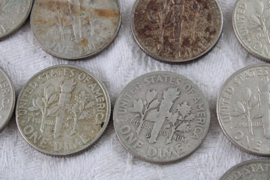 20 Roosevelt Silver Dimes - 19