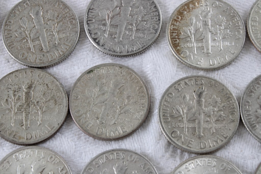 20 Roosevelt Silver Dimes - 16