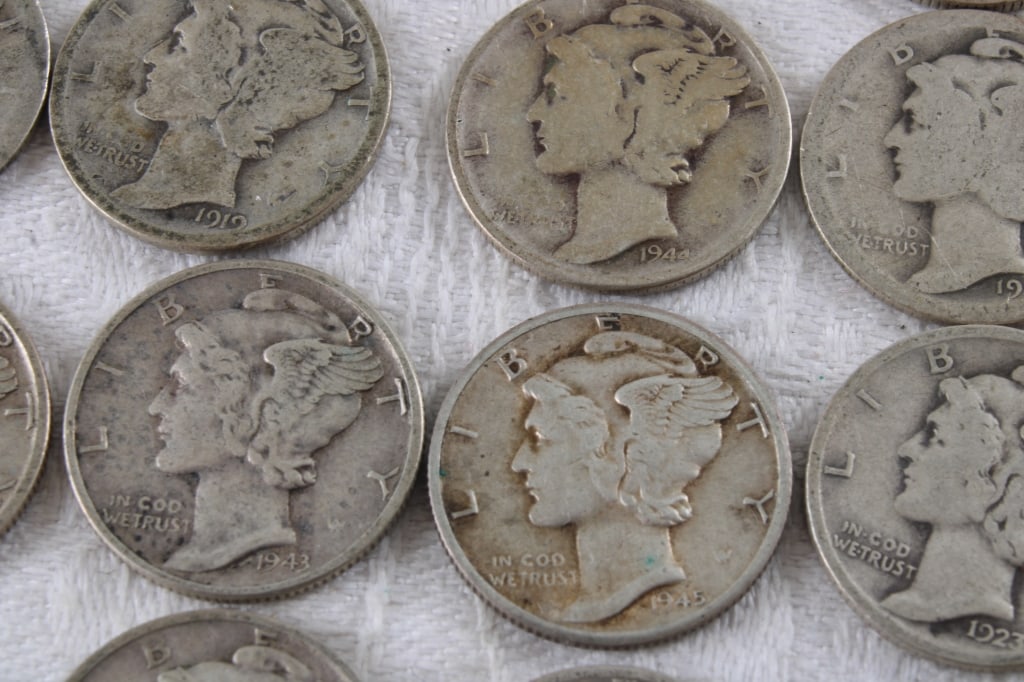 28 Mercury Silver Dimes - 10