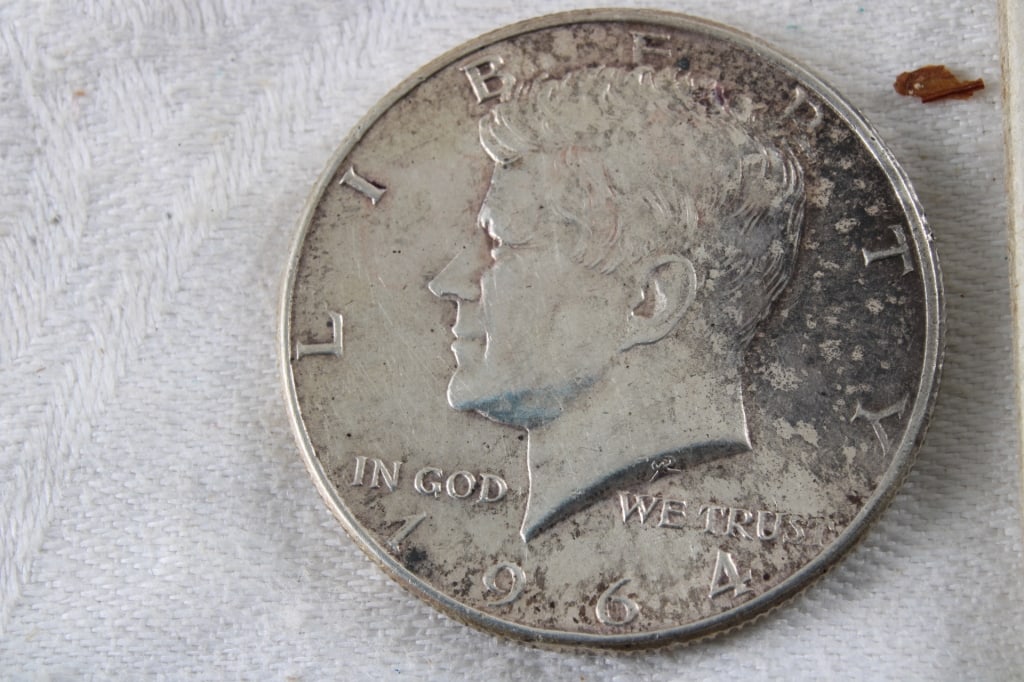 1942 Mercury Dime &1964 JFK Half Dollar - 2