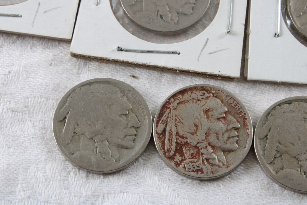 29 Buffalo Nickels & 1866 3 Cent Nickel - 15