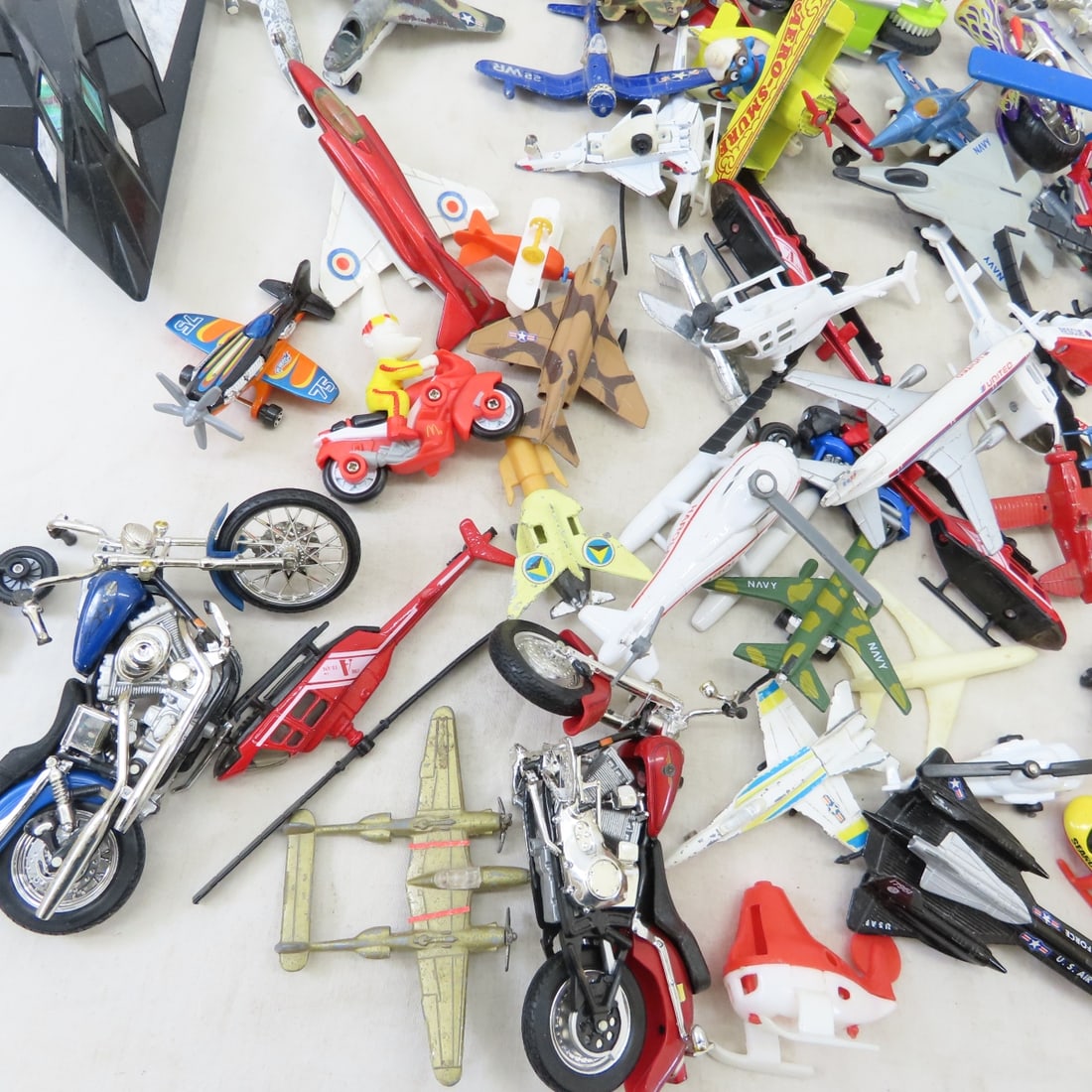 Matchbox, ERTL and Other Diecast Planes & Vehicles - 6