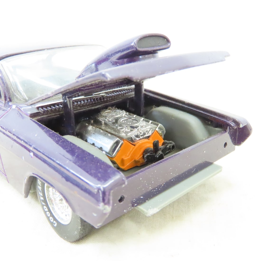 Diecast cars & trucks, mixed scale, plastic semi's - 8