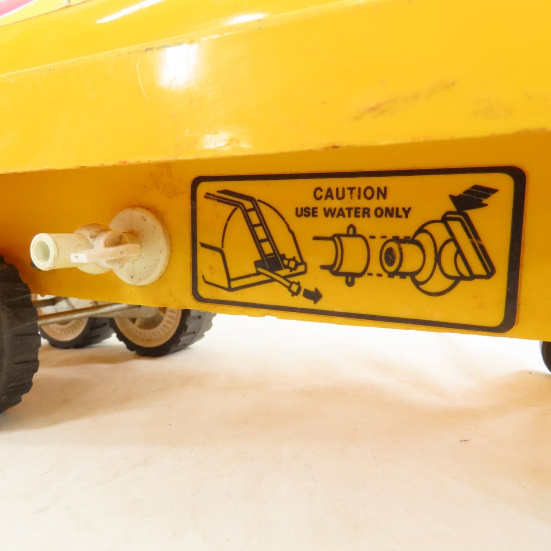 Vintage Tonka Super Tanker Pressed Steel & Plastic - 14