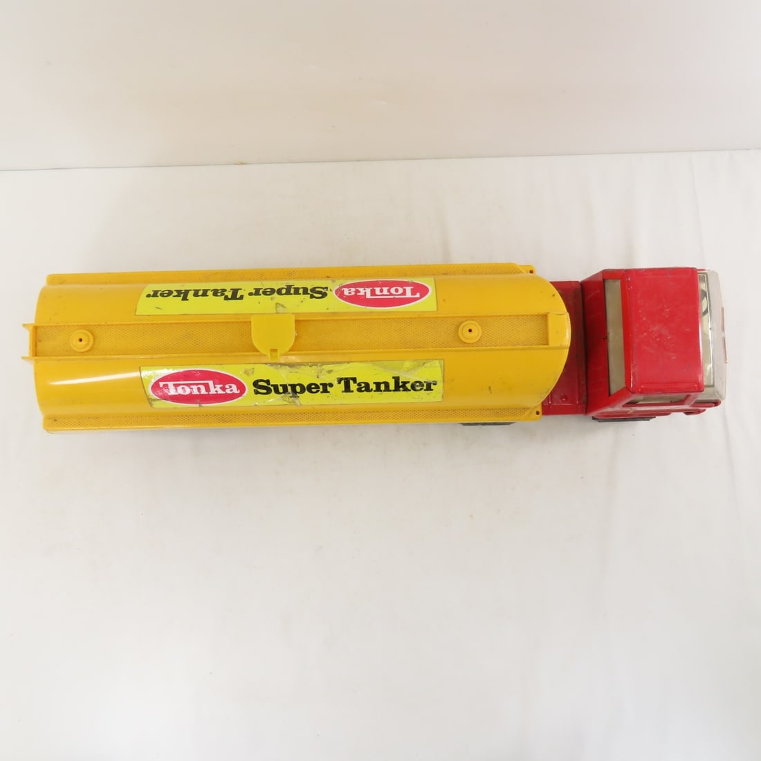 Vintage Tonka Super Tanker Pressed Steel & Plastic - 9