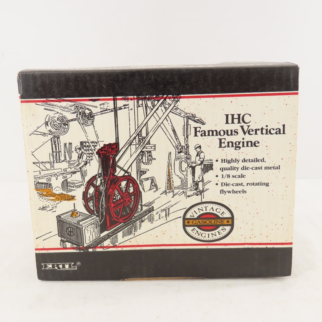 ERTL 1:8 Scale IHC Famous Engine Limited Edition - 7