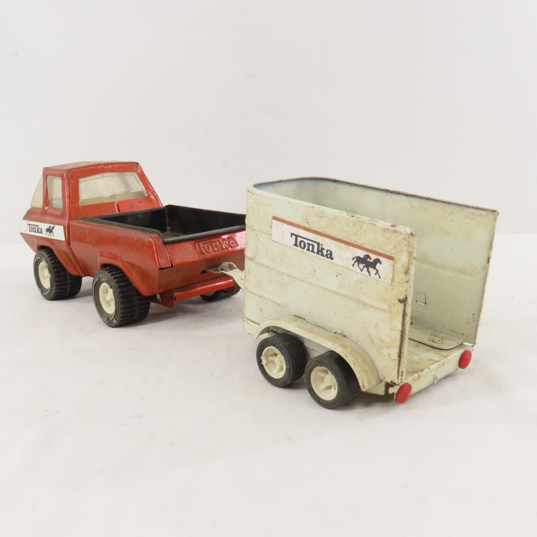 Vintage Tonka Stables Truck & Horse Trailer - 3
