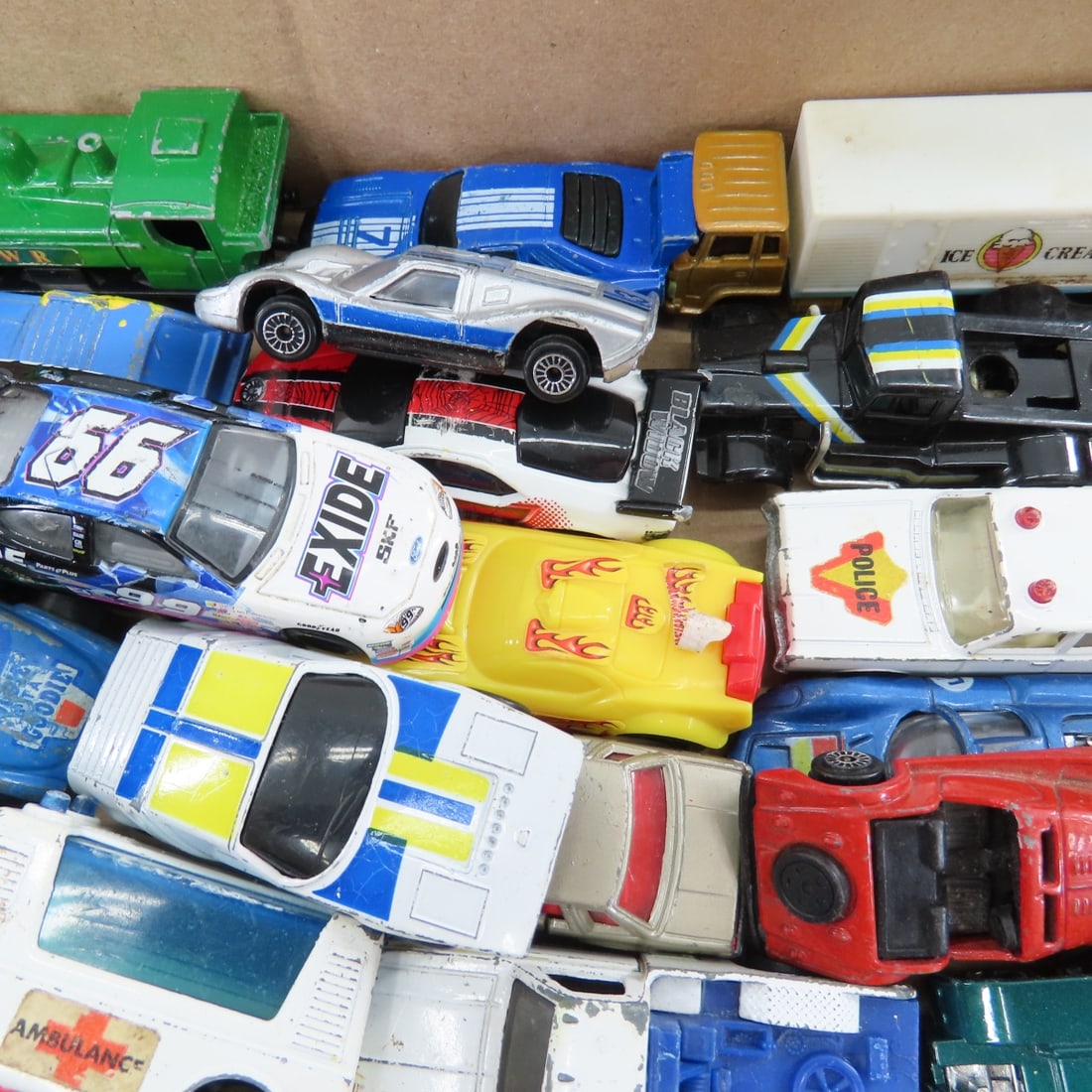 40+ Vintage Diecast Cars, Trucks & Other Vehicles - 3
