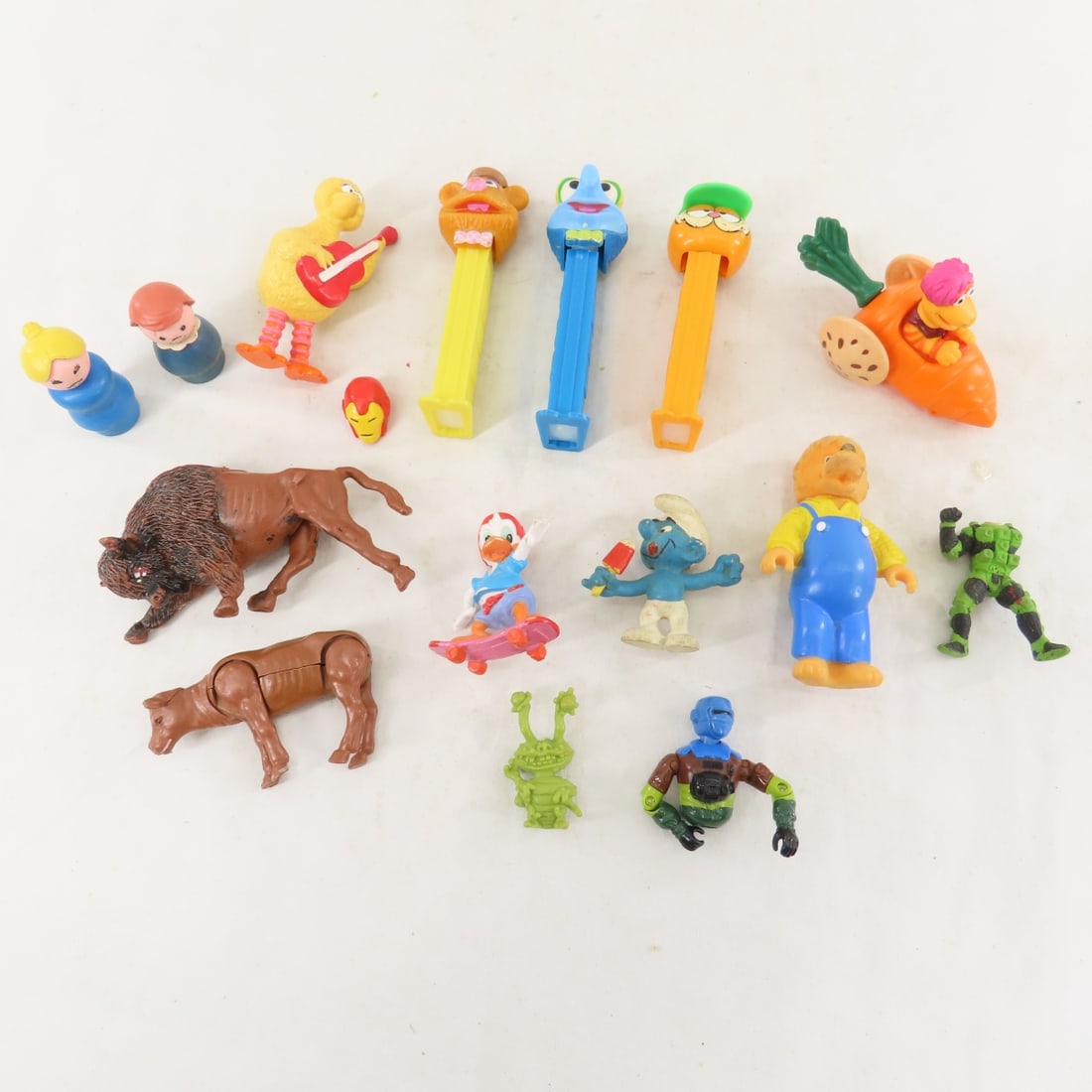 Vintage M&M, Sesame, Happy Meal & Other Figures - 8