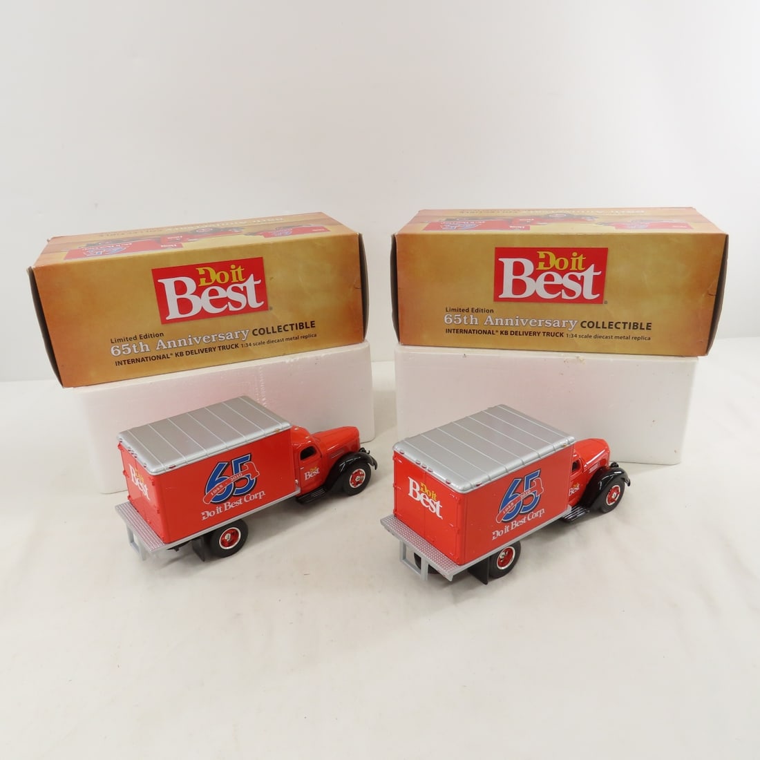 12 ERTL, SpecCast & Other Diecast Trucks, Banks - 3