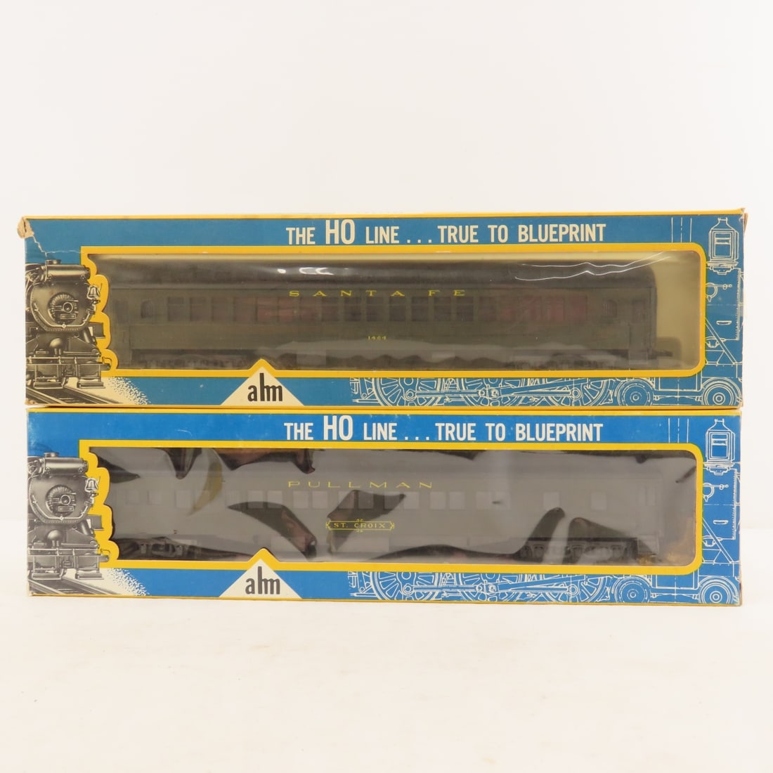 Santa Fe & Pullman HO Passenger Cars- AHM, Athearn - 2