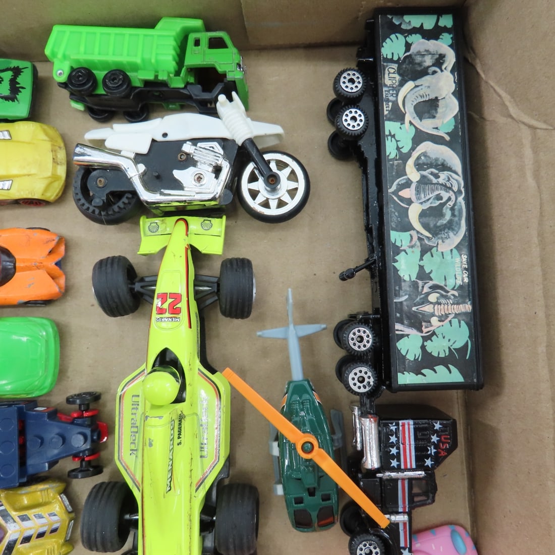 30+ Hot Wheels, Matchbox & Other Diecast Vehicles - 5