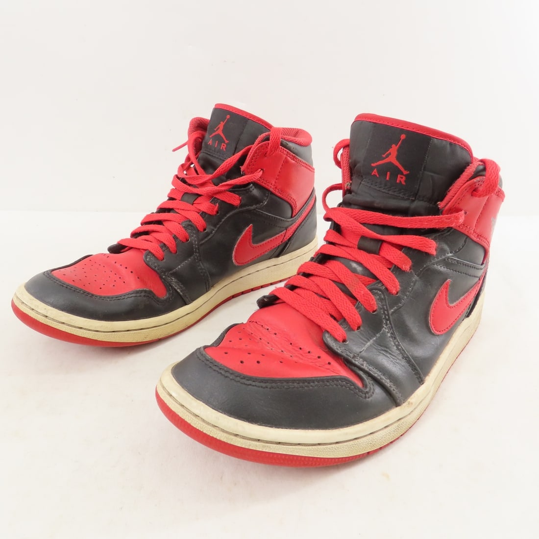 2 Pair Youth Nike Air Jordan 1 Mid Shoes - 2