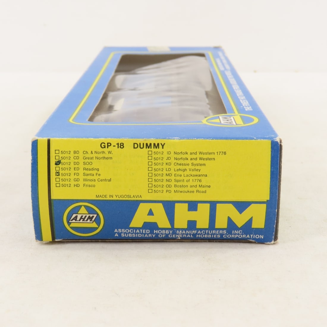 3 Rock Island Ho Scale Engines in Boxes - 19