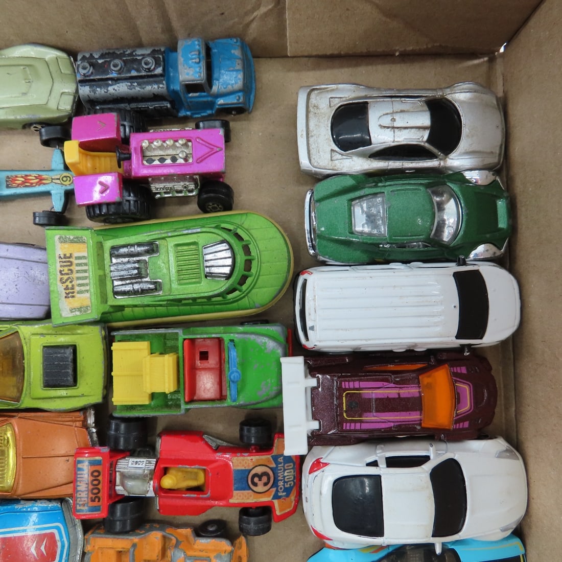 40+ Hot Wheels, Matchbox & Other Diecast Vehicles - 4