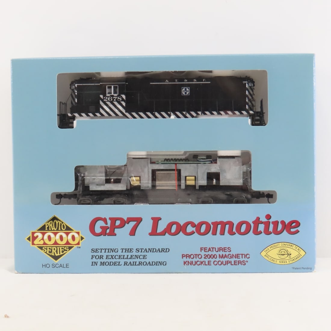 Proto Series 2000 ATSF GP7 Loco & Bachmann Set - 2