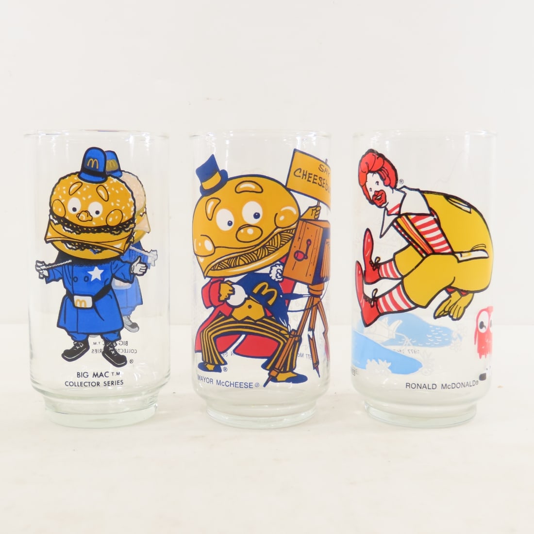 15 Vintage McDonald's & Peanuts Character Glasses - 6