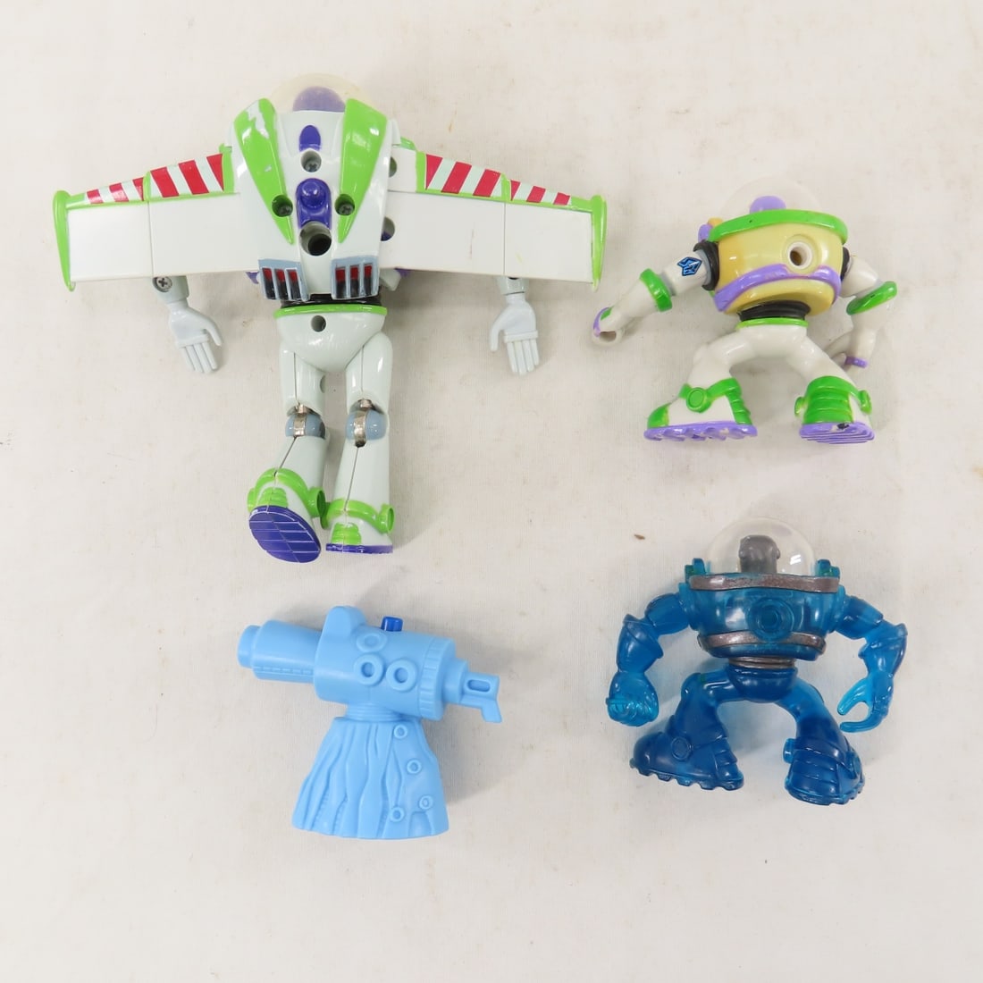 10+ Buzz Lightyear Figures, Vehicle & More - 7