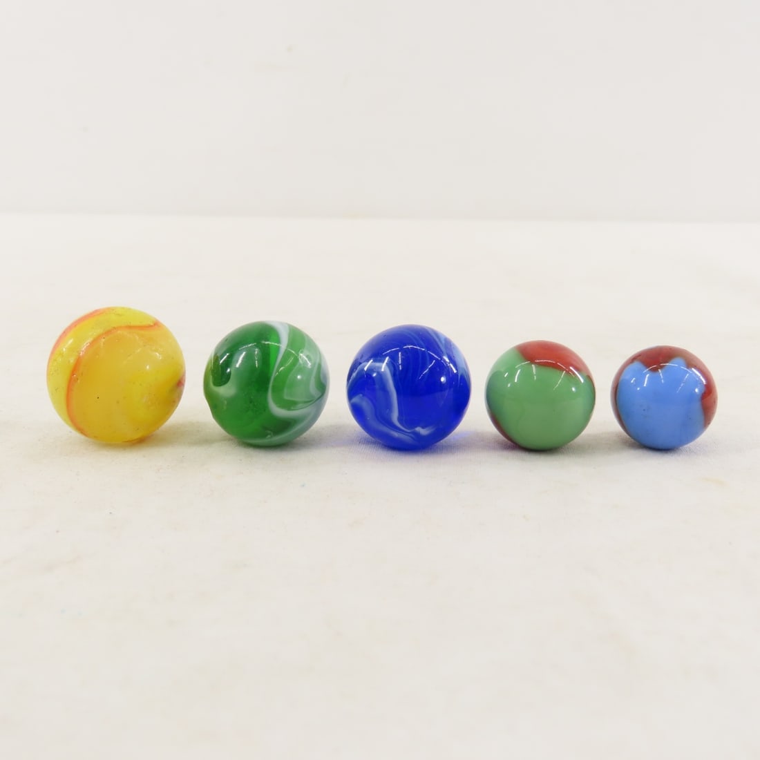 Vintage Akro, Corkscrew, Ox Blood & other Marbles - 3