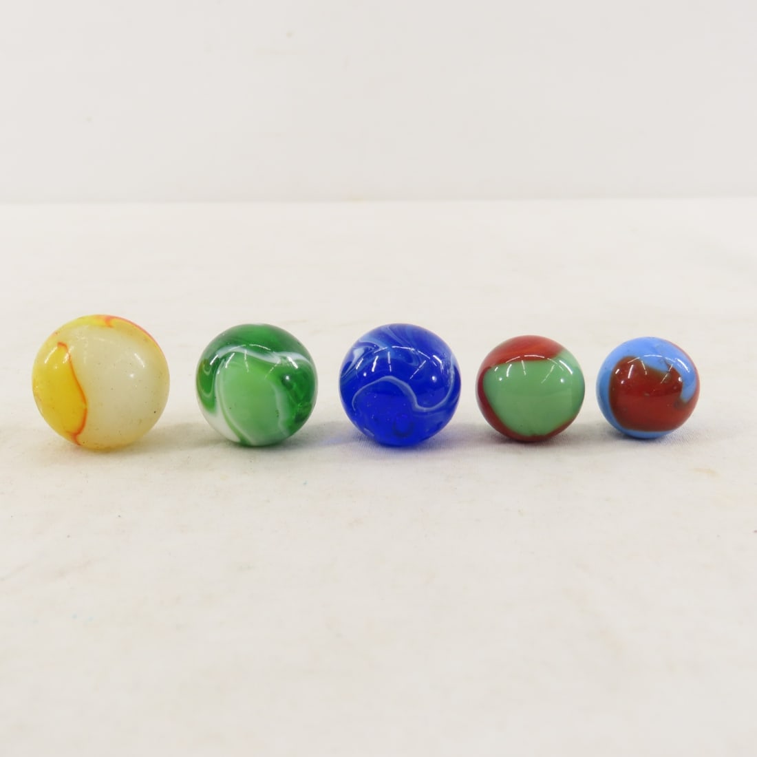 Vintage Akro, Corkscrew, Ox Blood & other Marbles - 5