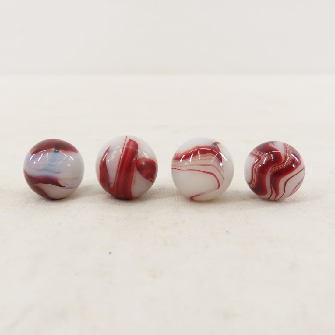 Vintage Akro, Corkscrew, Ox Blood & other Marbles - 8