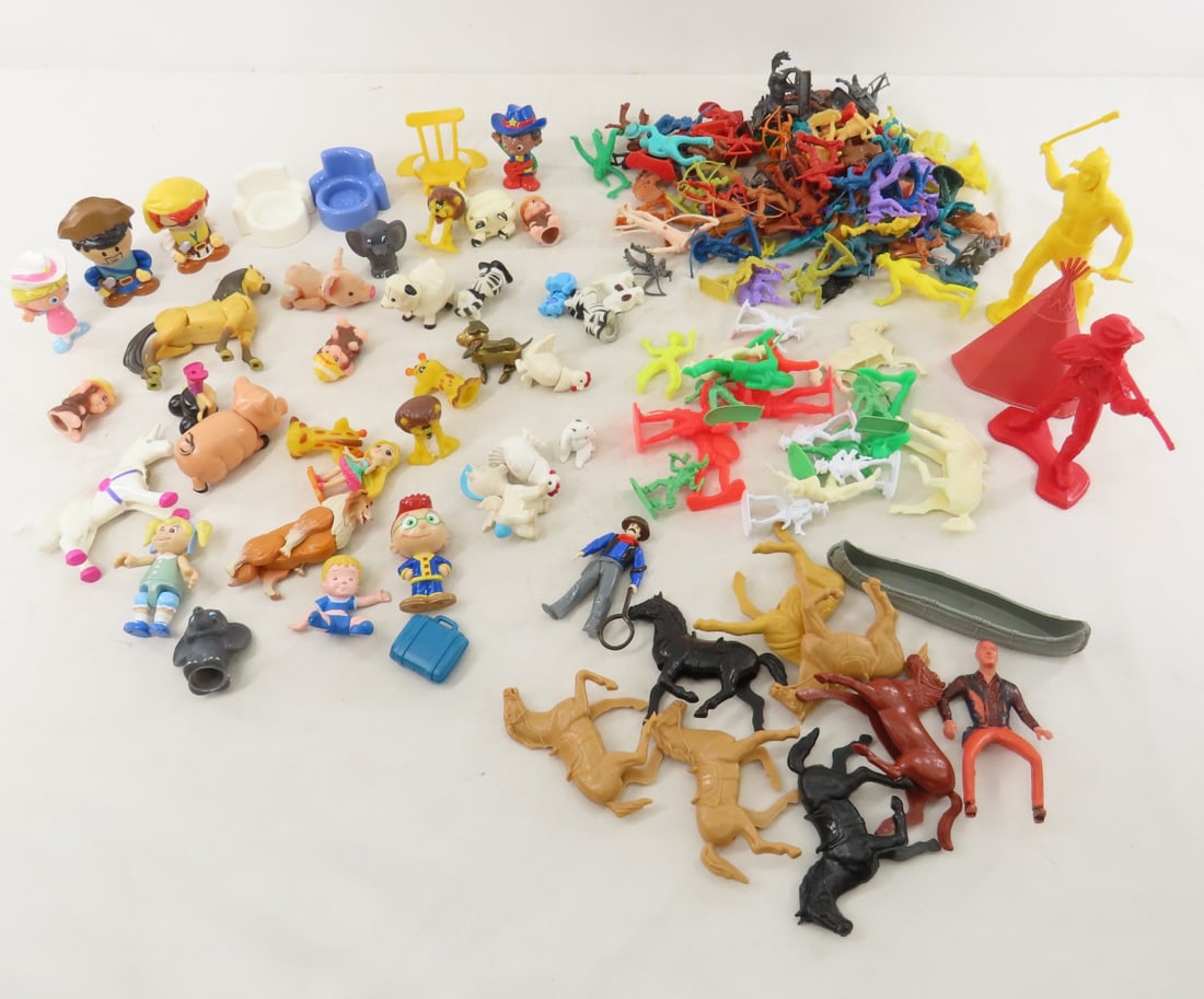 TIM-MEE Toys, MARX and Other Toys: TIM-MEE Toys, MARX and Other Toys - plastic figures, some cowboy & Indians, some glow in dark, some vintage, some modern. LOT SIZE: 12x9x7" 4 LBS All information and photos, which are part of the desc
