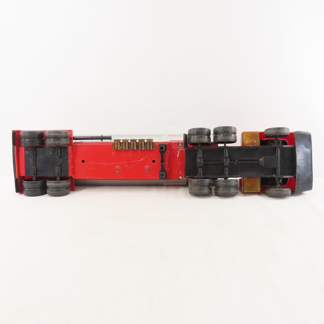 Texaco Tanker truck & other plastic & metal trucks - 7