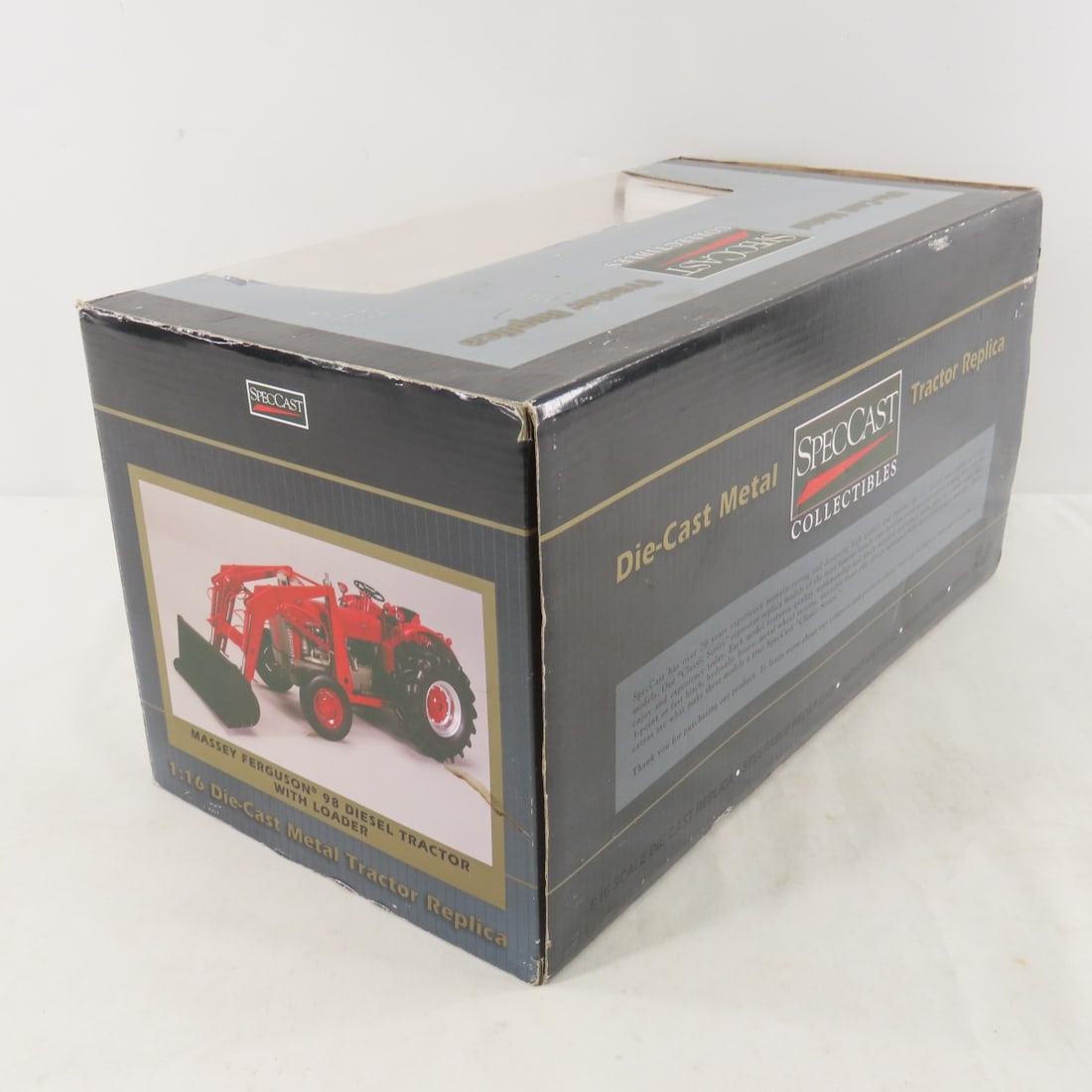 SpecCast Massey-Ferguson 98 Tractor 2014 Show - 5