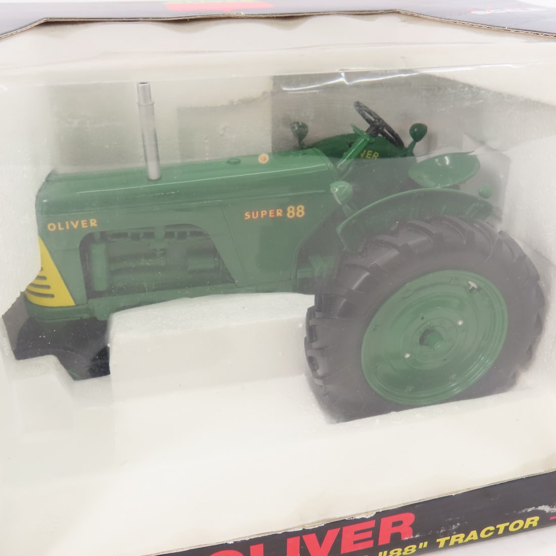 SpecCast Oliver Super 88 Tractor 1:16 Scale - 9
