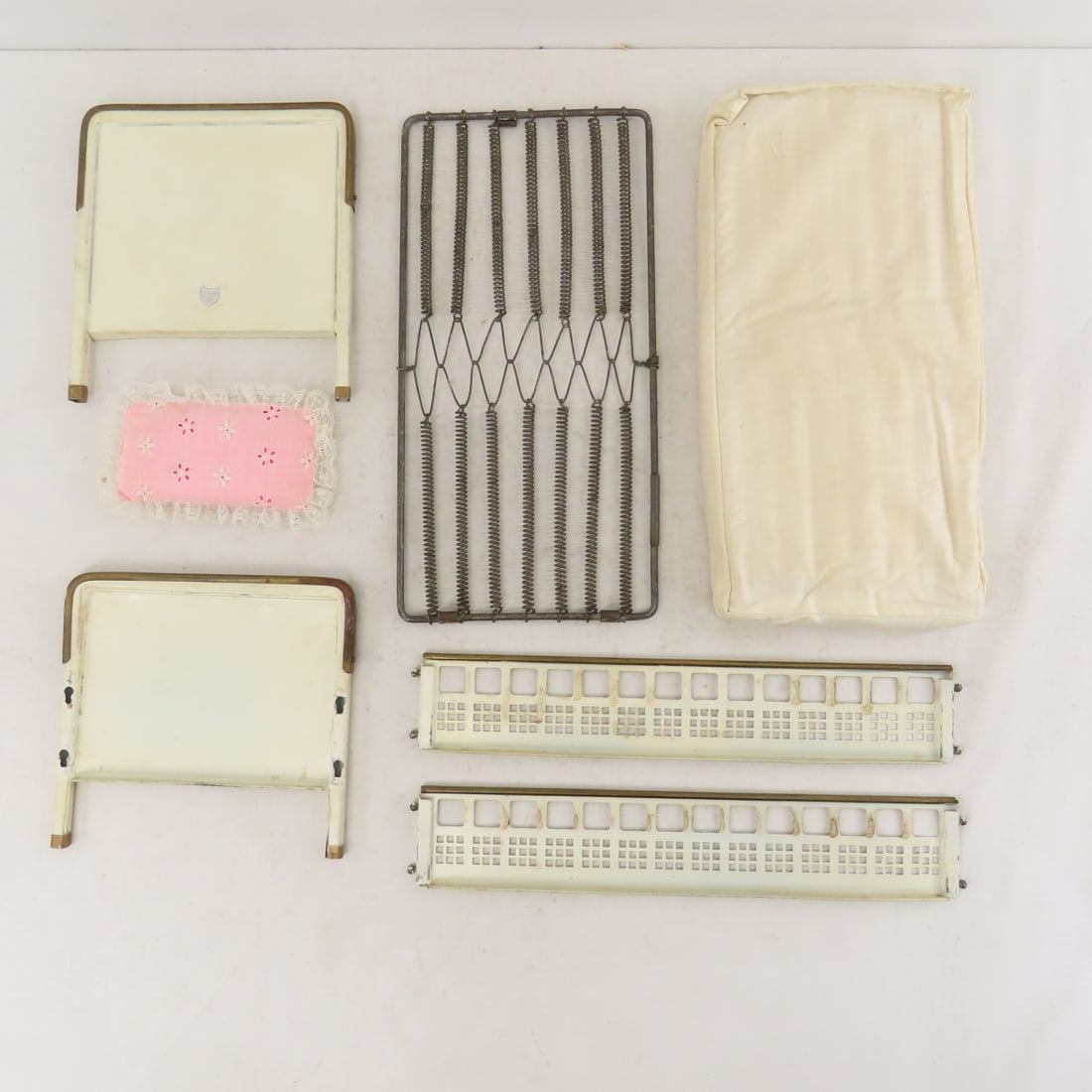 Vintage Tin Litho Birds, Car, Adding Machine, More - 17
