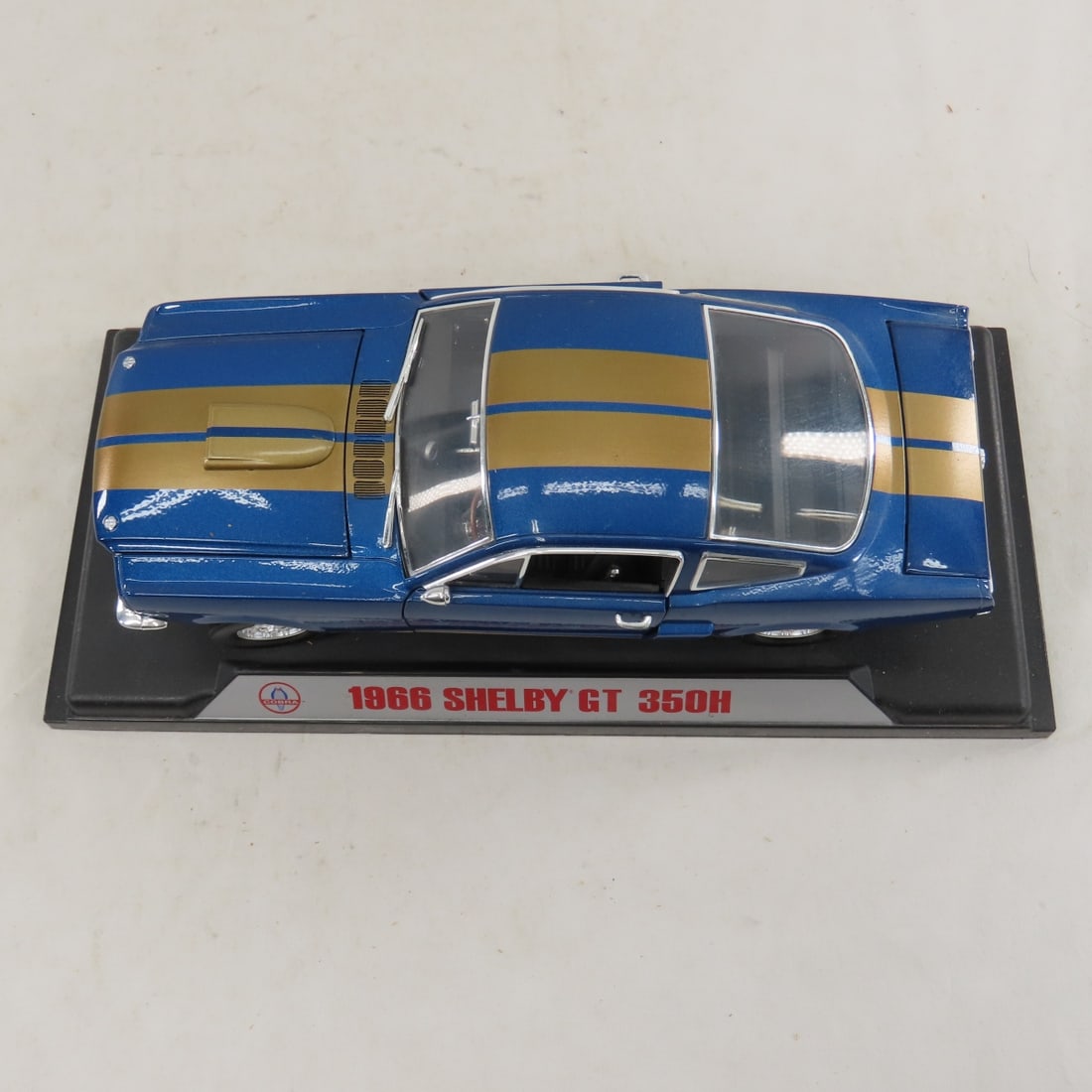 6 1/18 Scale Diecast Cars, Ford, Shelby & More - 3