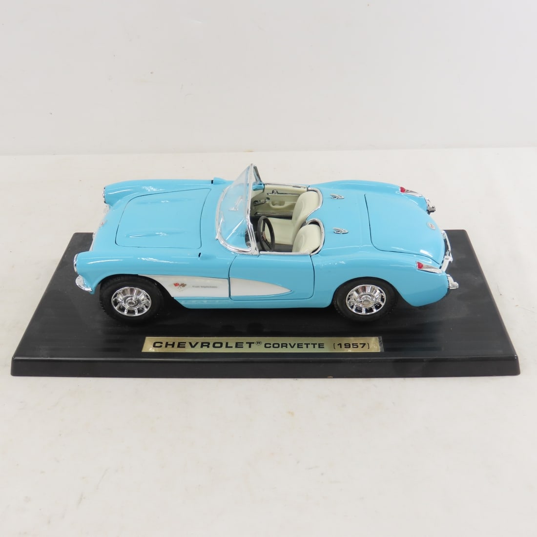6 1/18 Scale Diecast Cars, Ford, Shelby & More - 4