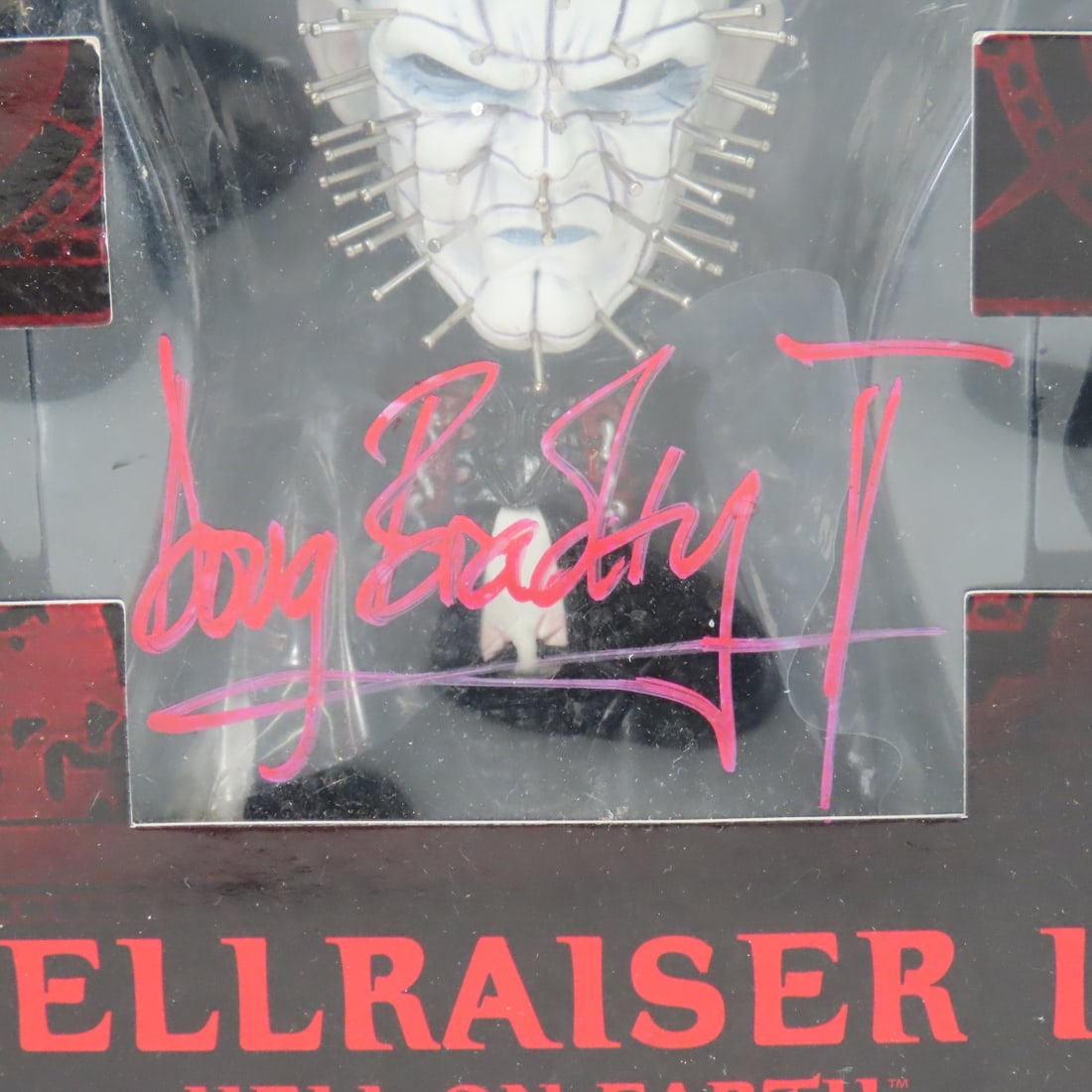 Hellraiser III Doug Bradley Signed Pinhead Figure - 2
