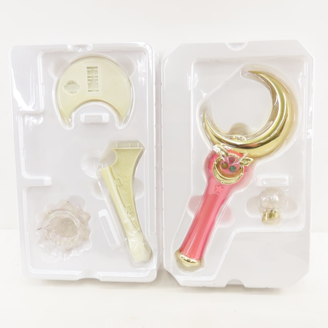 Bandai Sailor Moon Proplica Moon Stick & Chalice - 3