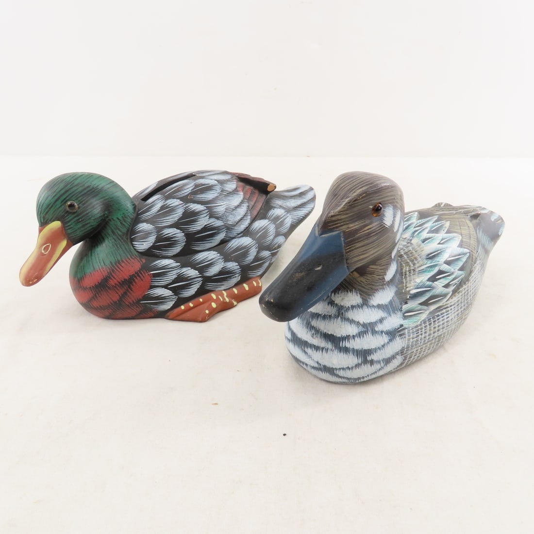 Collection of Ceramic & Plant Fiber Ducks Decor - 7