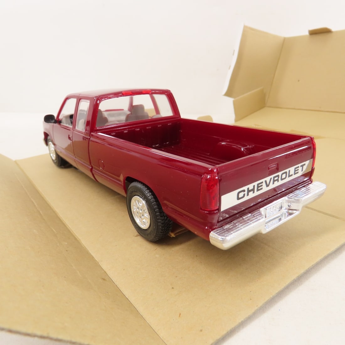 10+ AMT Ertl Diecast Cars & Trucks in Boxes - 4