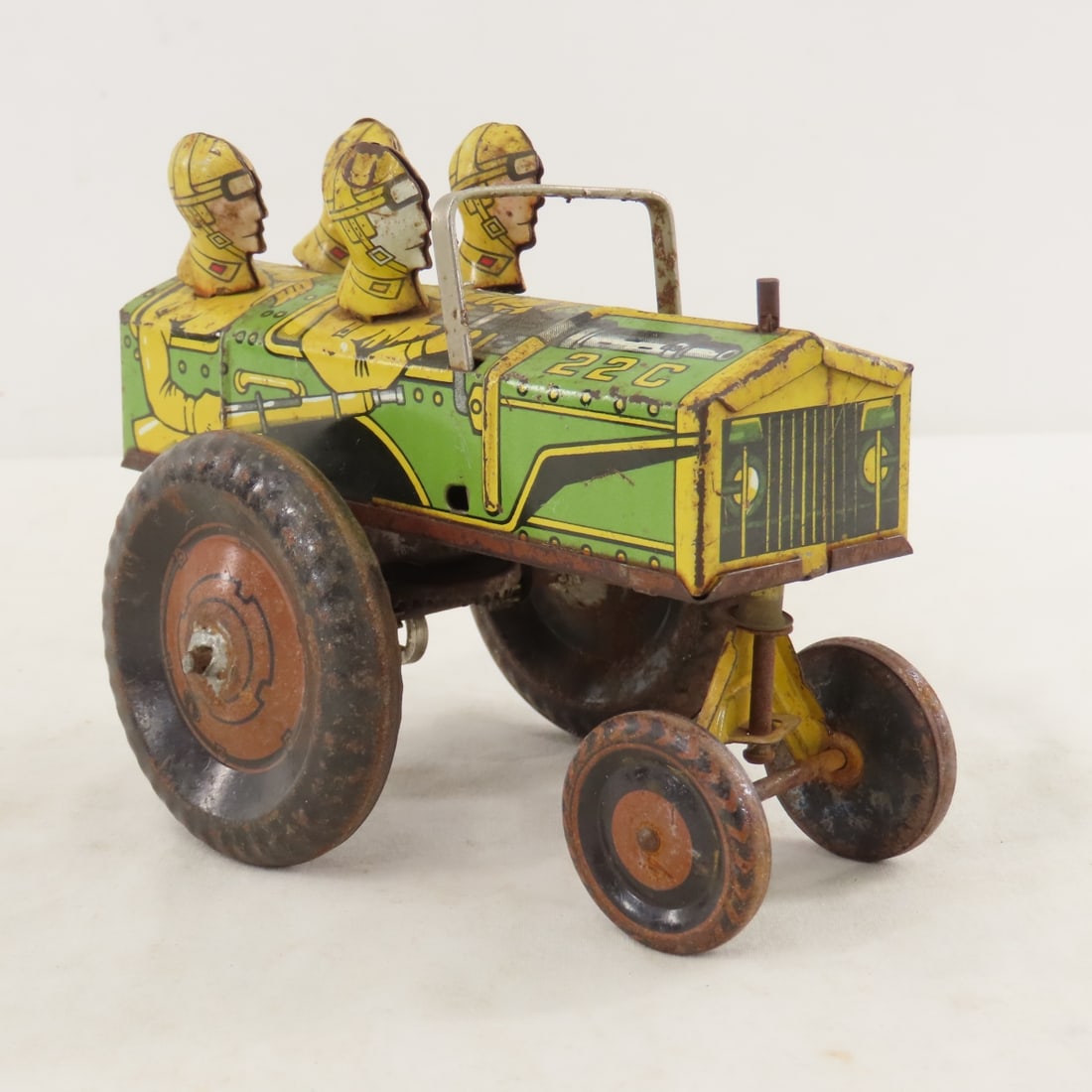Vintage Marx Jumpin Jeep Tin Wind-Up Car - 7